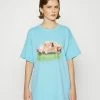 Vintage Supply OVERDYE WITH PUPPIES GRAPHIC - Print T-shirt - Blue