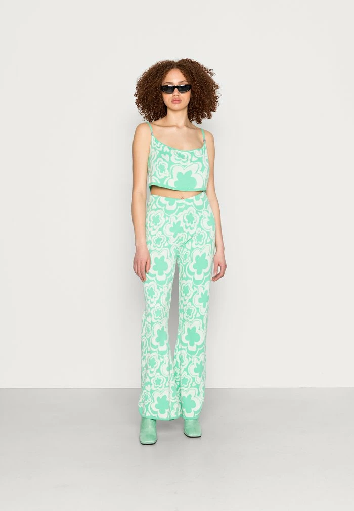 CAMI IN WAVY FLOWER INTARSIA - Top - green/off white
