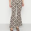 Vintage Supply STRETCH FLARES IN CHECKERBOARD PRINT - Trousers - Brown/off White