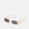 Vintage Supply CHUNKY RECTANGLE UNISEX - Sunglasses - Nude